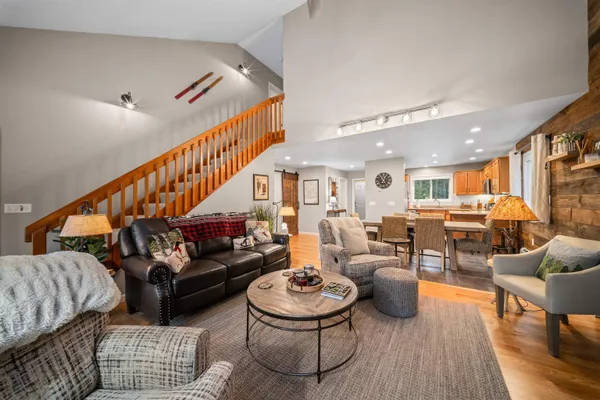 $625,000 | 13 Walter Way, Unit 4, North Conway, NH 03860