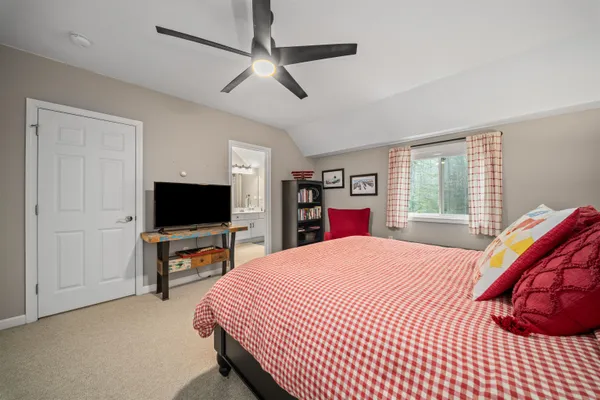 $625,000 | 13 Walter Way, Unit 4, North Conway, NH 03860