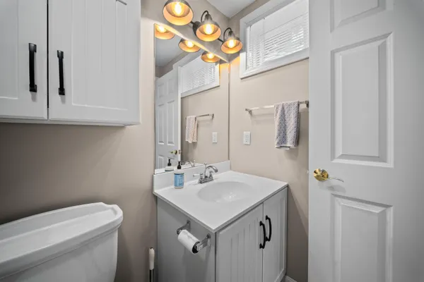 $625,000 | 13 Walter Way, Unit 4, North Conway, NH 03860