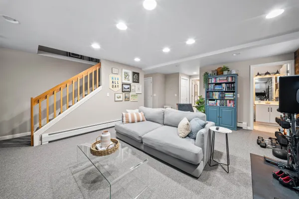 $625,000 | 13 Walter Way, Unit 4, North Conway, NH 03860