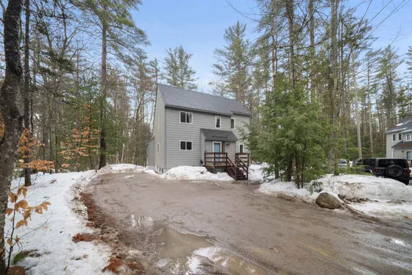 $625,000 | 13 Walter Way, Unit 4, North Conway, NH 03860
