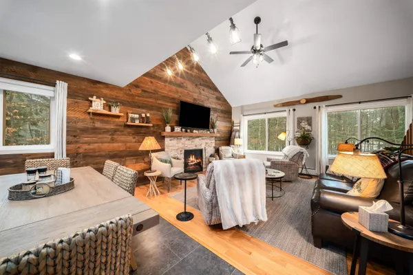 $625,000 | 13 Walter Way, Unit 4, North Conway, NH 03860