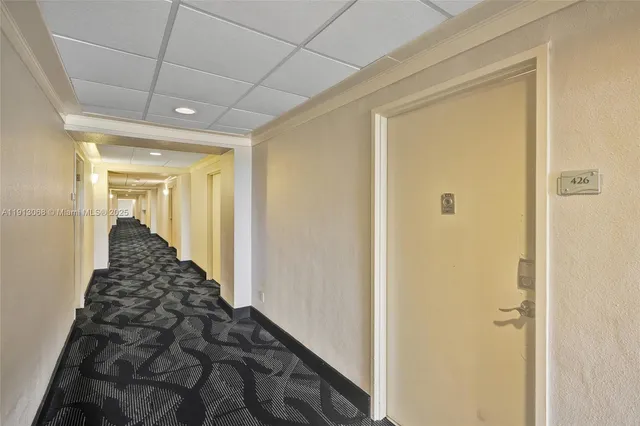 $4,450 | 19370 Collins Avenue, Unit 426, Sunny Isles Beach, FL 33160