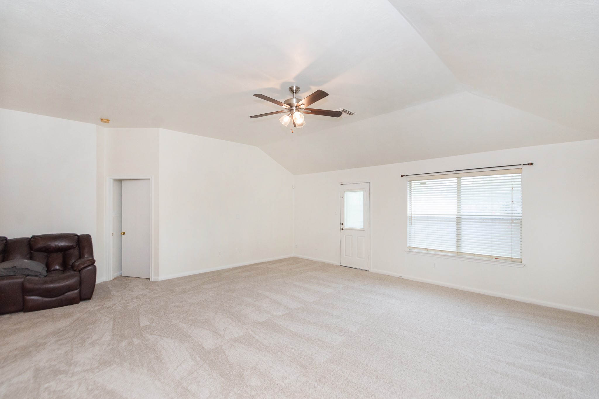 29003 Fox Fountain Lane Spring, TX 77386 - Photo 11 of 32