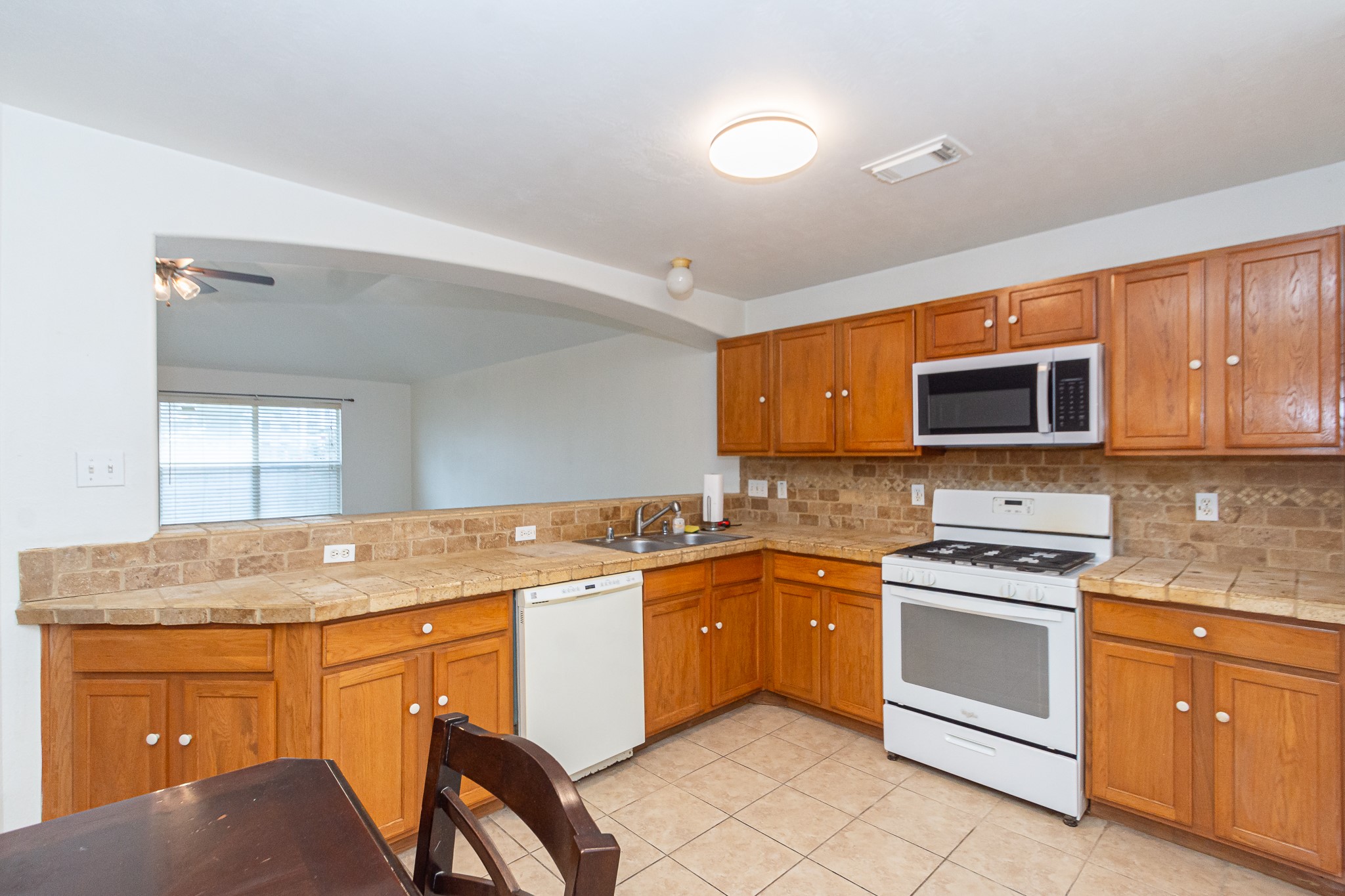 29003 Fox Fountain Lane Spring, TX 77386 - Photo 13 of 32