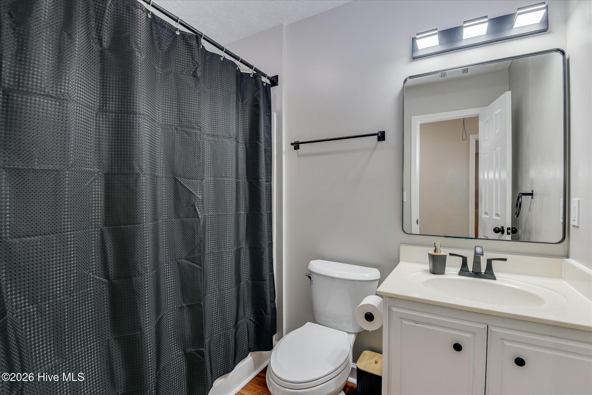 420 Old Sudlow Lake Road North Augusta, SC 29841 - Photo 23 of 29 Hall Bathroom