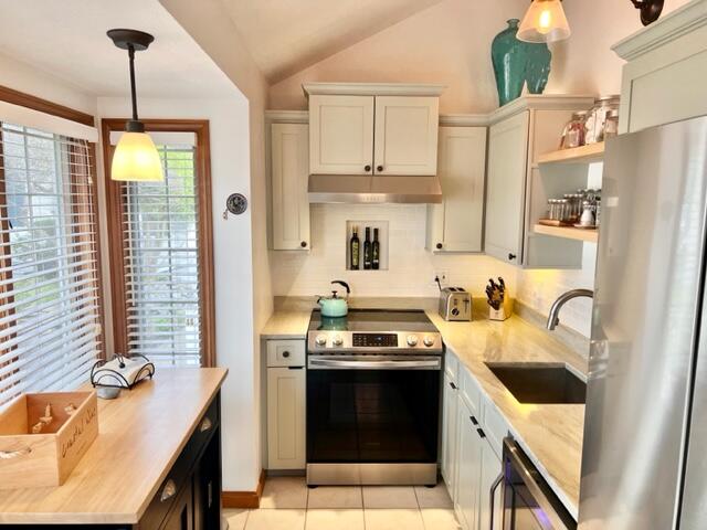 249 Shore Road, Unit 8 Ogunquit, ME 03907 - Photo 12 of 22 IMG_1023