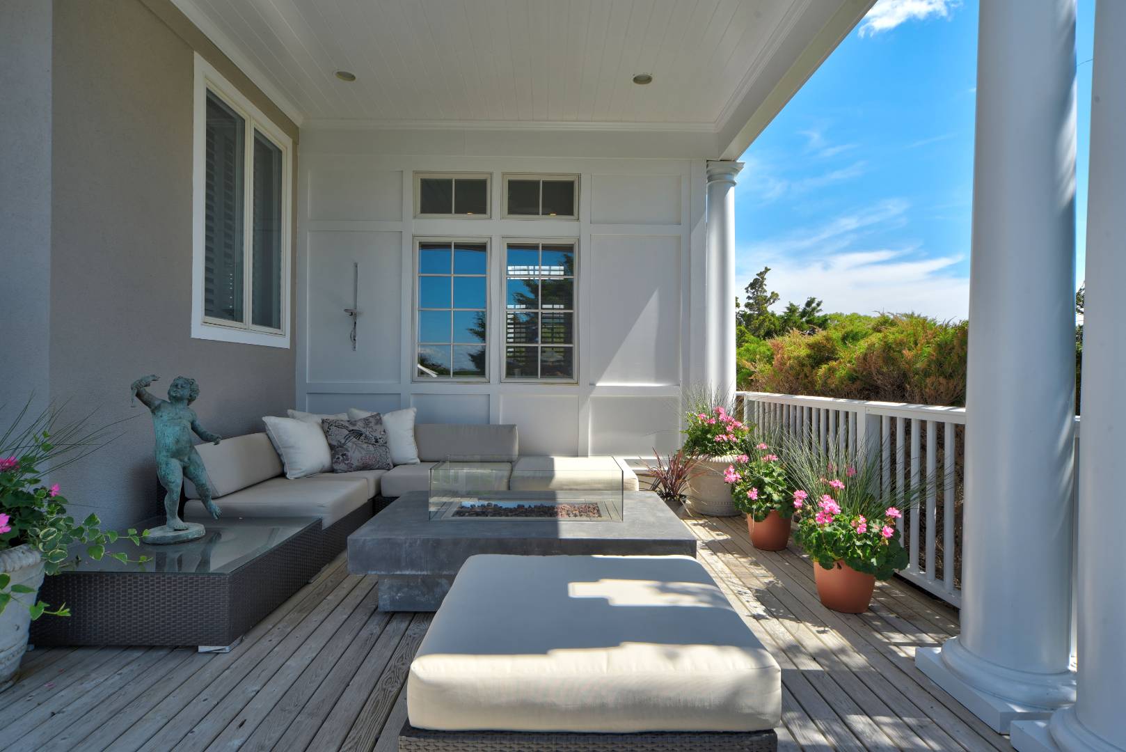 86 Dune Road Bridgehampton, NY 11932 - Photo 25 of 30