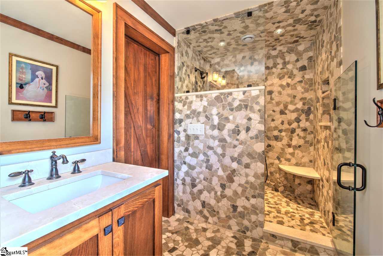 106 Patrol Club Road Greenville, SC 29609 - Photo 17 of 36 Gallery Image 17