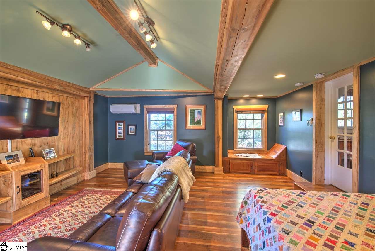 106 Patrol Club Road Greenville, SC 29609 - Photo 31 of 36 Gallery Image 31