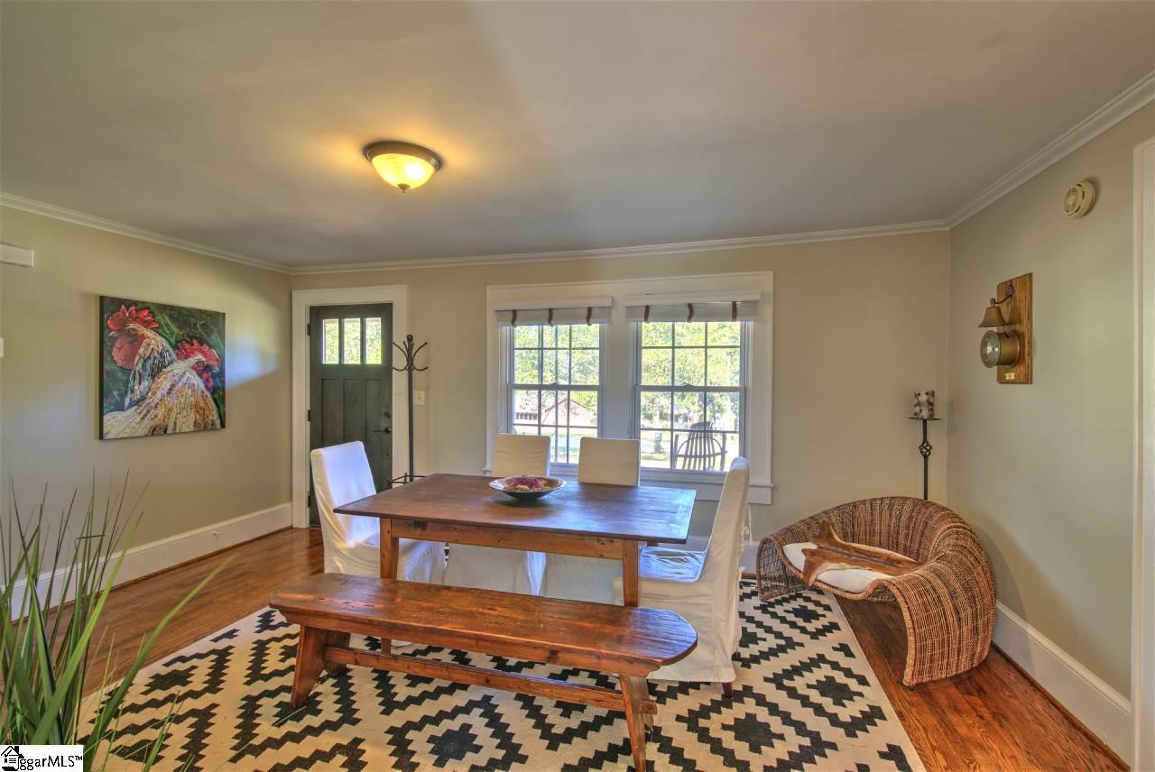 106 Patrol Club Road Greenville, SC 29609 - Photo 8 of 36 Gallery Image 8