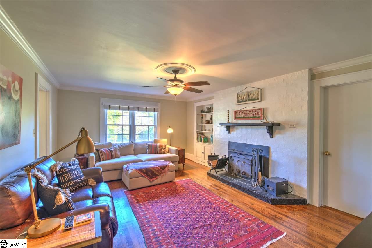 106 Patrol Club Road Greenville, SC 29609 - Photo 9 of 36 Gallery Image 9