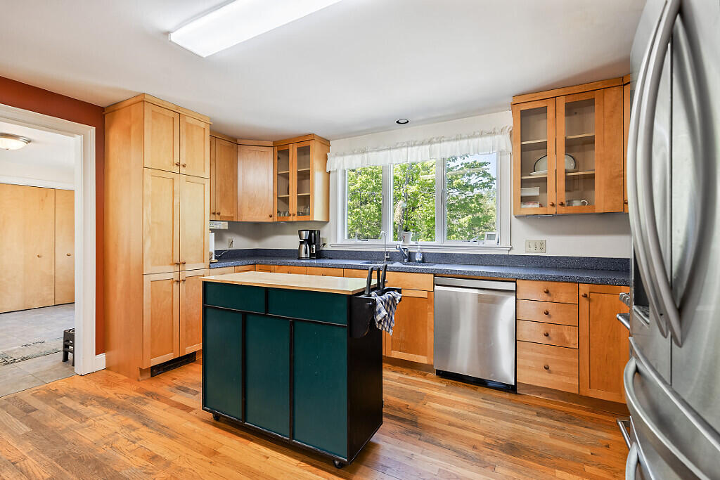 85 Mill Ridge Road North Yarmouth, ME 04097 - Photo 7 of 45 28_BP5A3744_DxO_mls