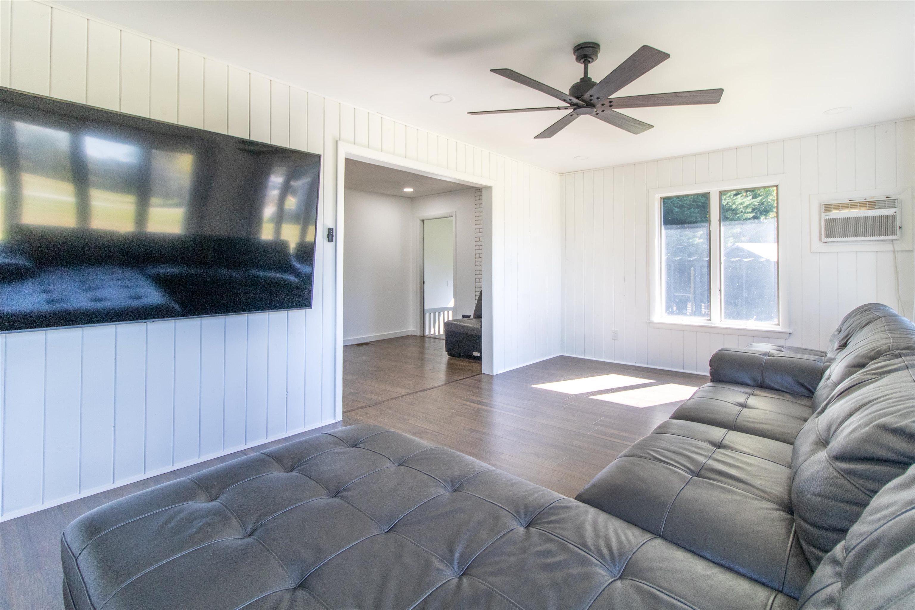 398 Valley Road Morgan, VT 05853 - Photo 13 of 35