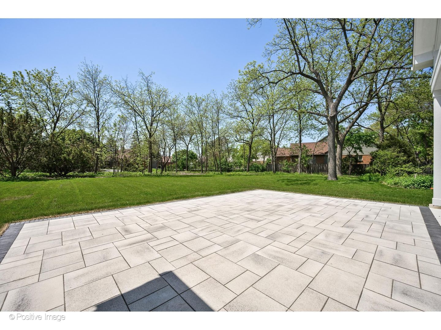 1851 Oakwood Road Northbrook, IL 60062 - Photo 47 of 56