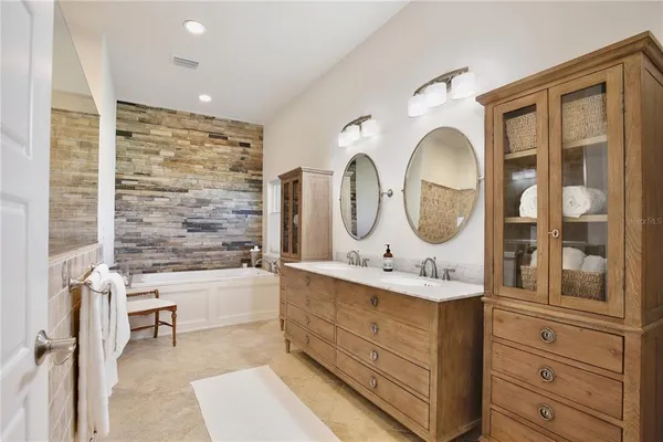 $1,150,000 | 210 North Riverside Drive, Edgewater, FL 32132