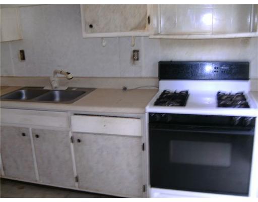 117 Old Ridge Road Coraopolis, PA 15108 - Photo 4 of 5 Kitchen.