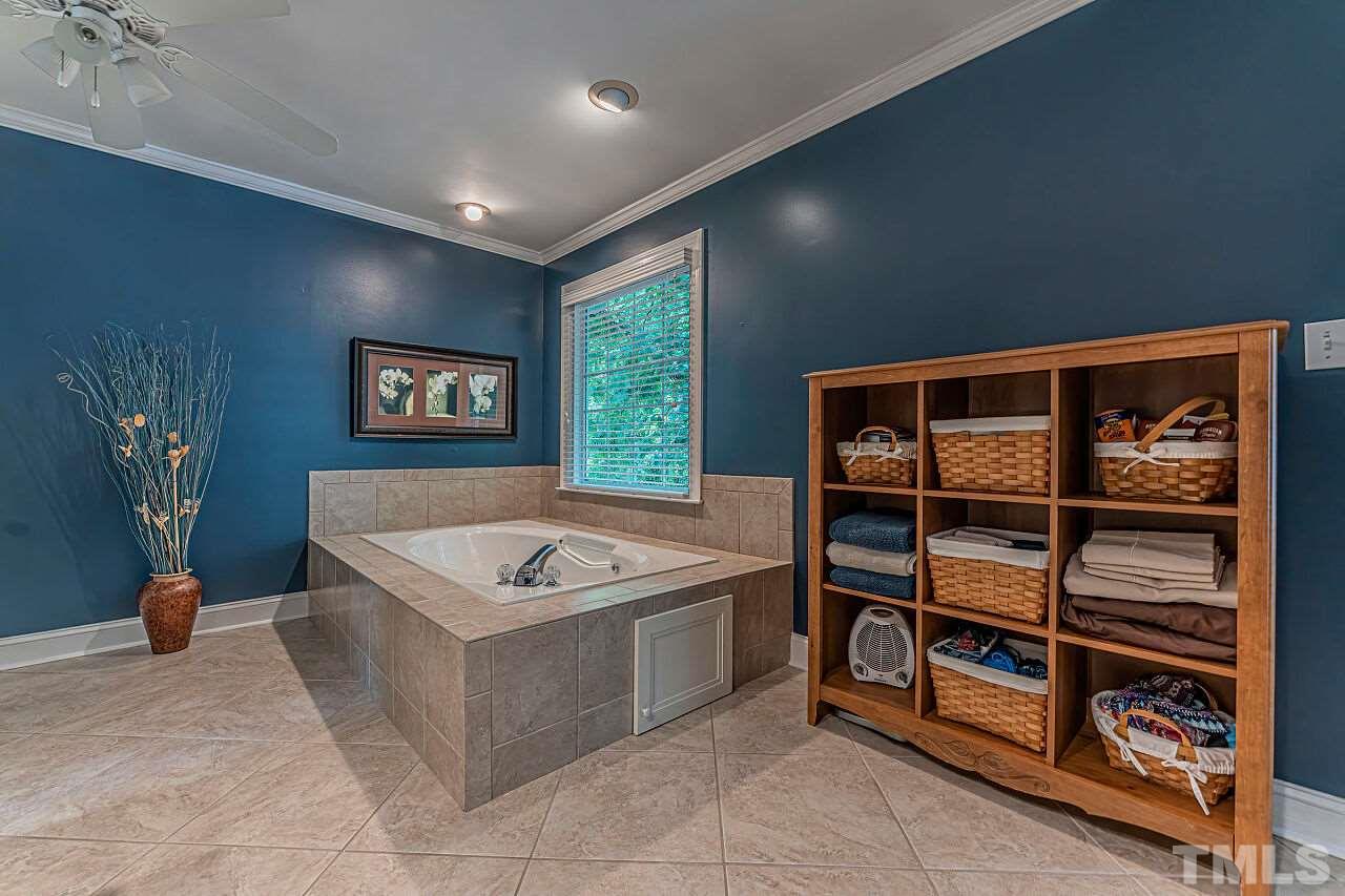 1813 Bridgeport Drive Raleigh, NC 27615 - Photo 19 of 29