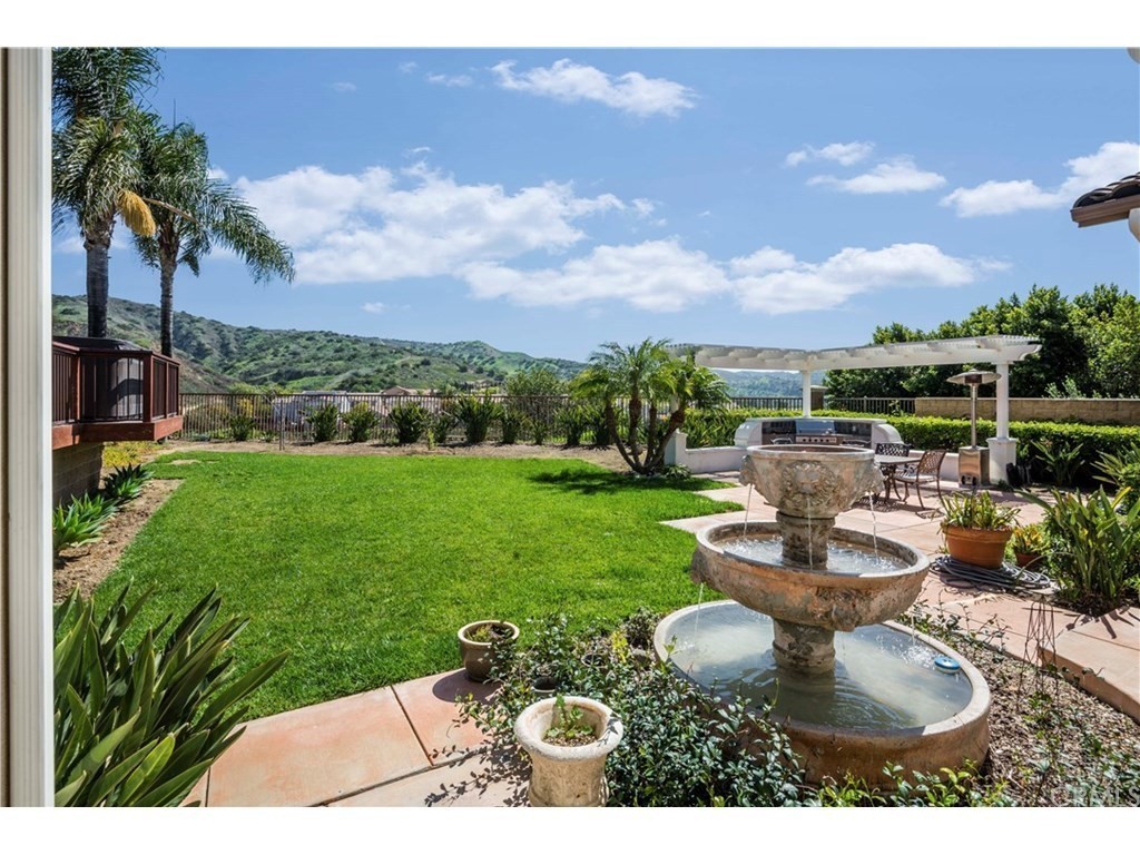 440 Tangerine Place Brea, CA 92823 - Photo 22 of 24 a view of a backyard with sitting area