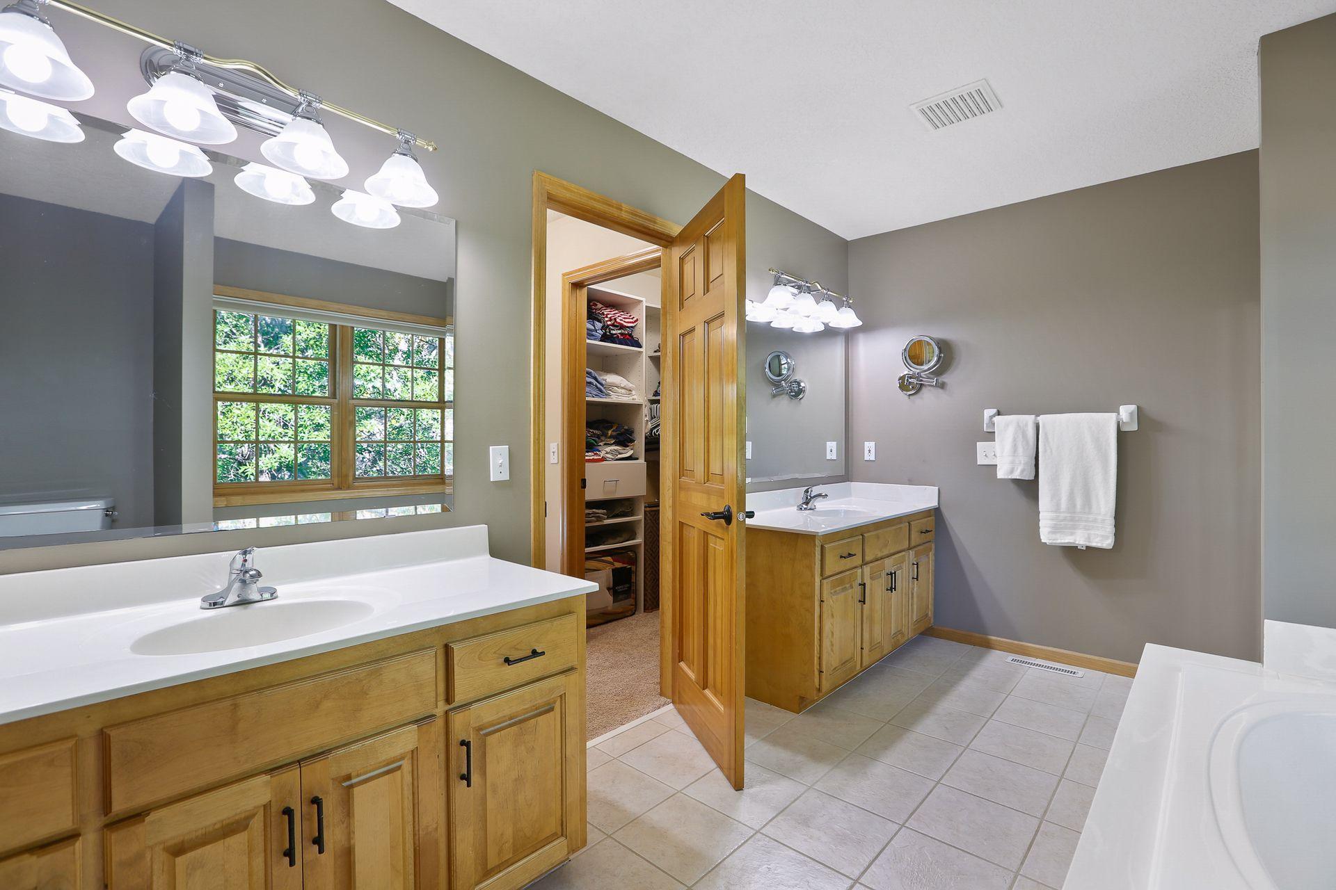 15463 Elm Road North Maple Grove, MN 55311 - Photo 33 of 54 Gallery Image 33
