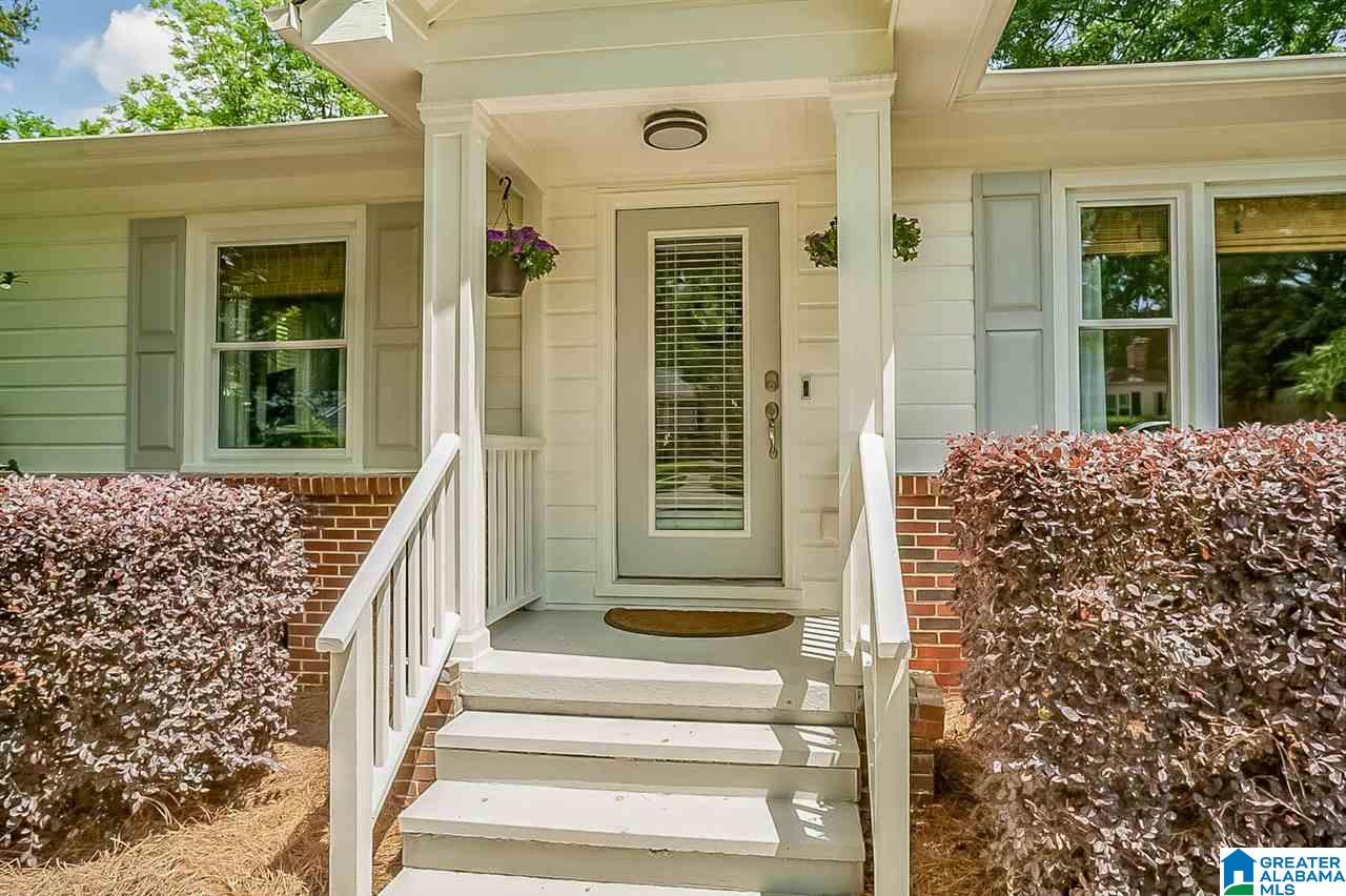 236 Raleigh Avenue Birmingham, AL 35209 - Photo 2 of 41