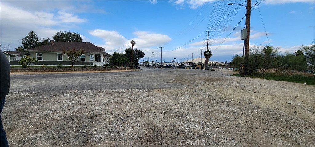 3130 1st Street, Unit 2 Riverside, CA 92507 - Photo 15 of 74