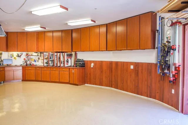 an outside view of a house