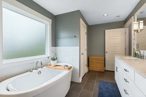 $1,150,000 | 835 B Dewees Avenue, Nashville, TN 37204