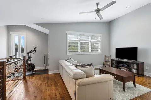 $1,150,000 | 835 B Dewees Avenue, Nashville, TN 37204