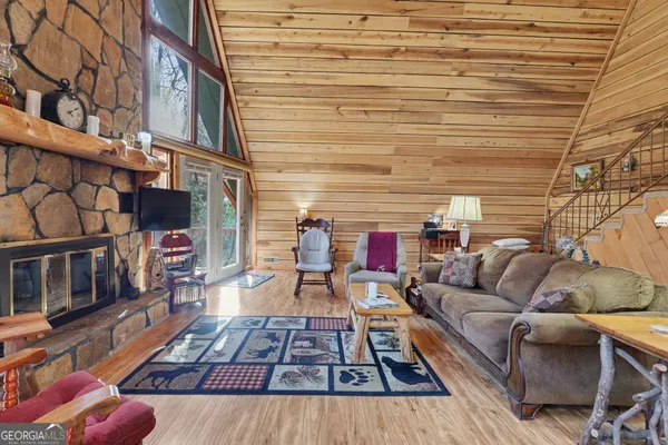 $475,000 | 42 Lost Valley Drive, Dillard, GA 30537