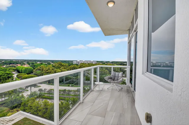 $6,750,000 | 20155 Boca W Drive, Unit PH A901, Boca Raton, FL 33434
