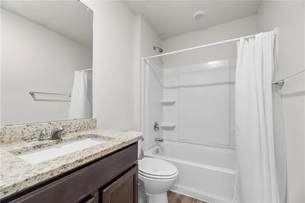 $2,600 | 1205 Carnaby Street, Corpus Christi, TX 78415