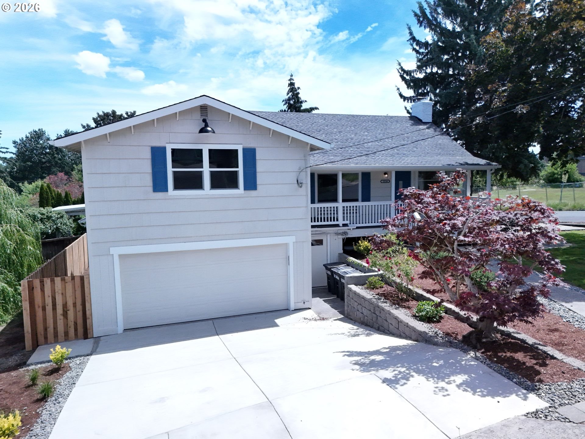 10244 Southwest 40th Avenue Portland, OR 97219 - Photo 29 of 38