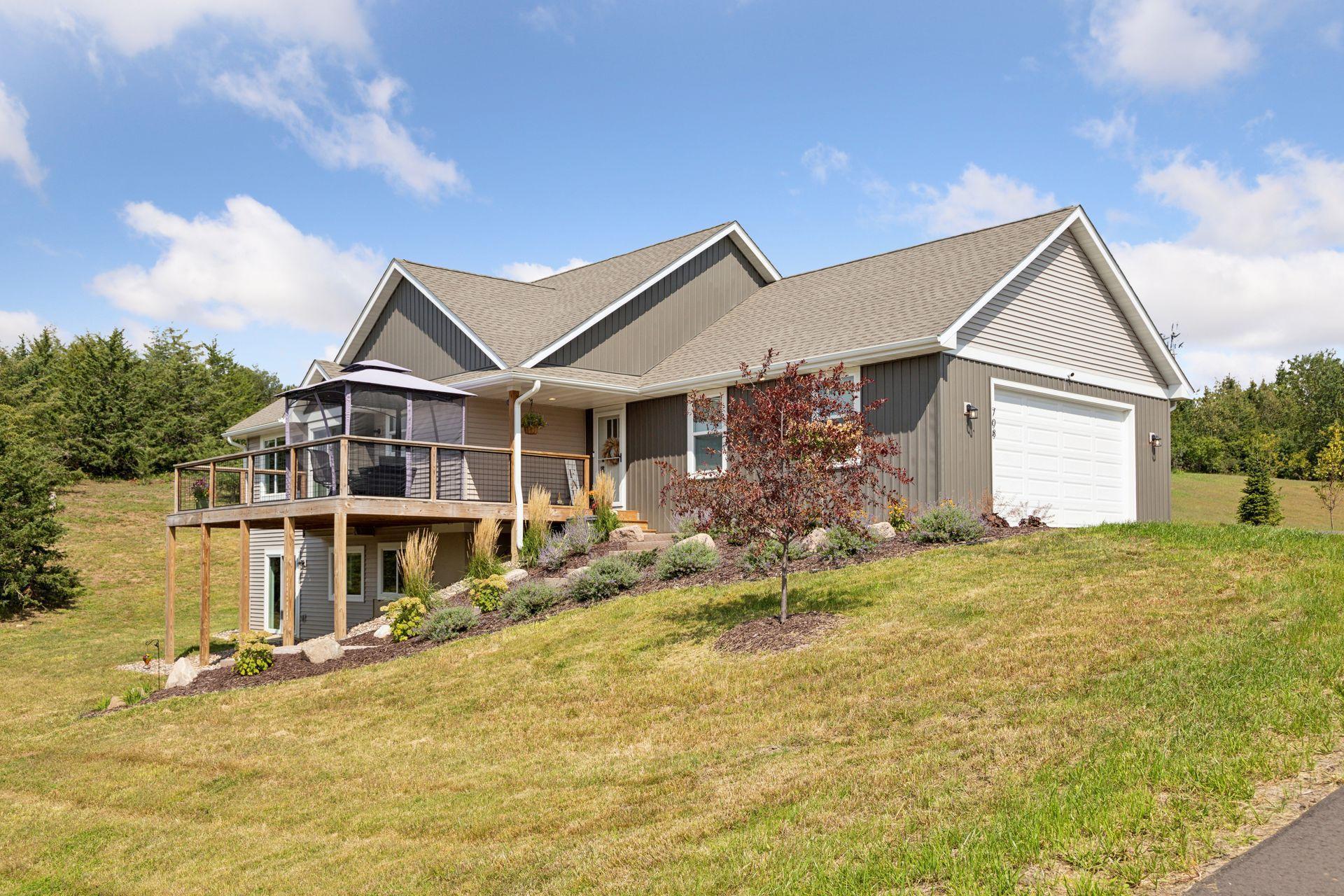 708 Mojo Trail Hudson, WI 54016 - Photo 3 of 46