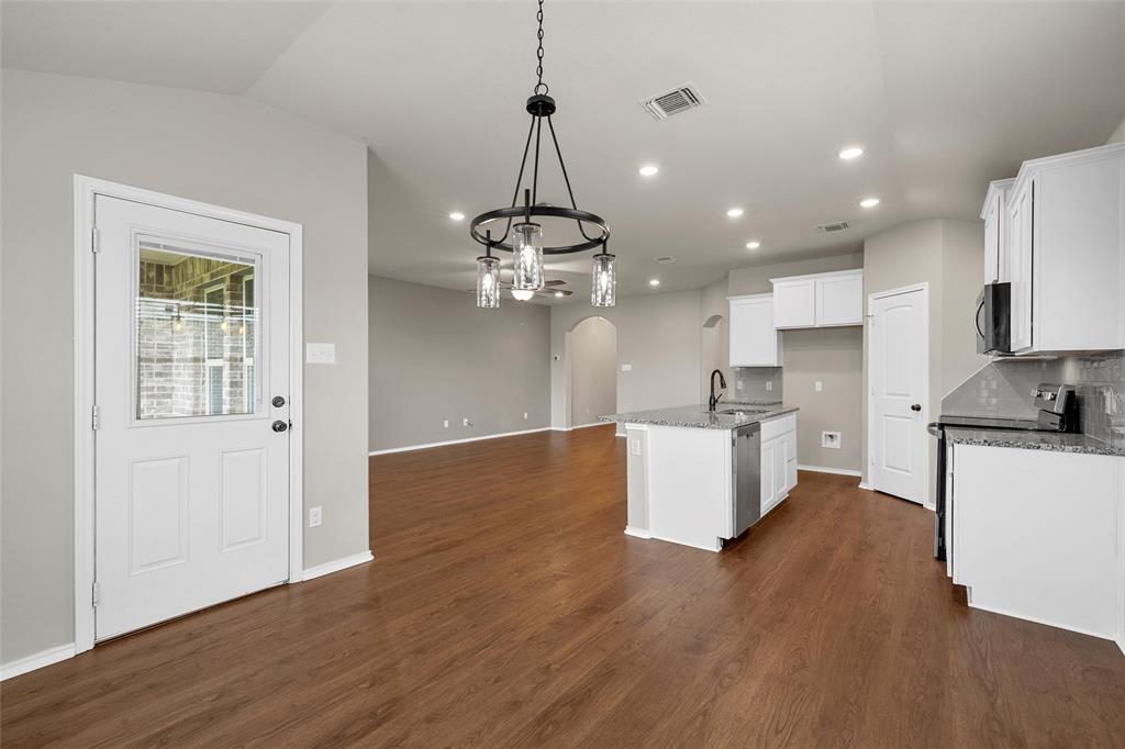 11100 Beckon Falls Waco, TX 76708 - Photo 10 of 36
