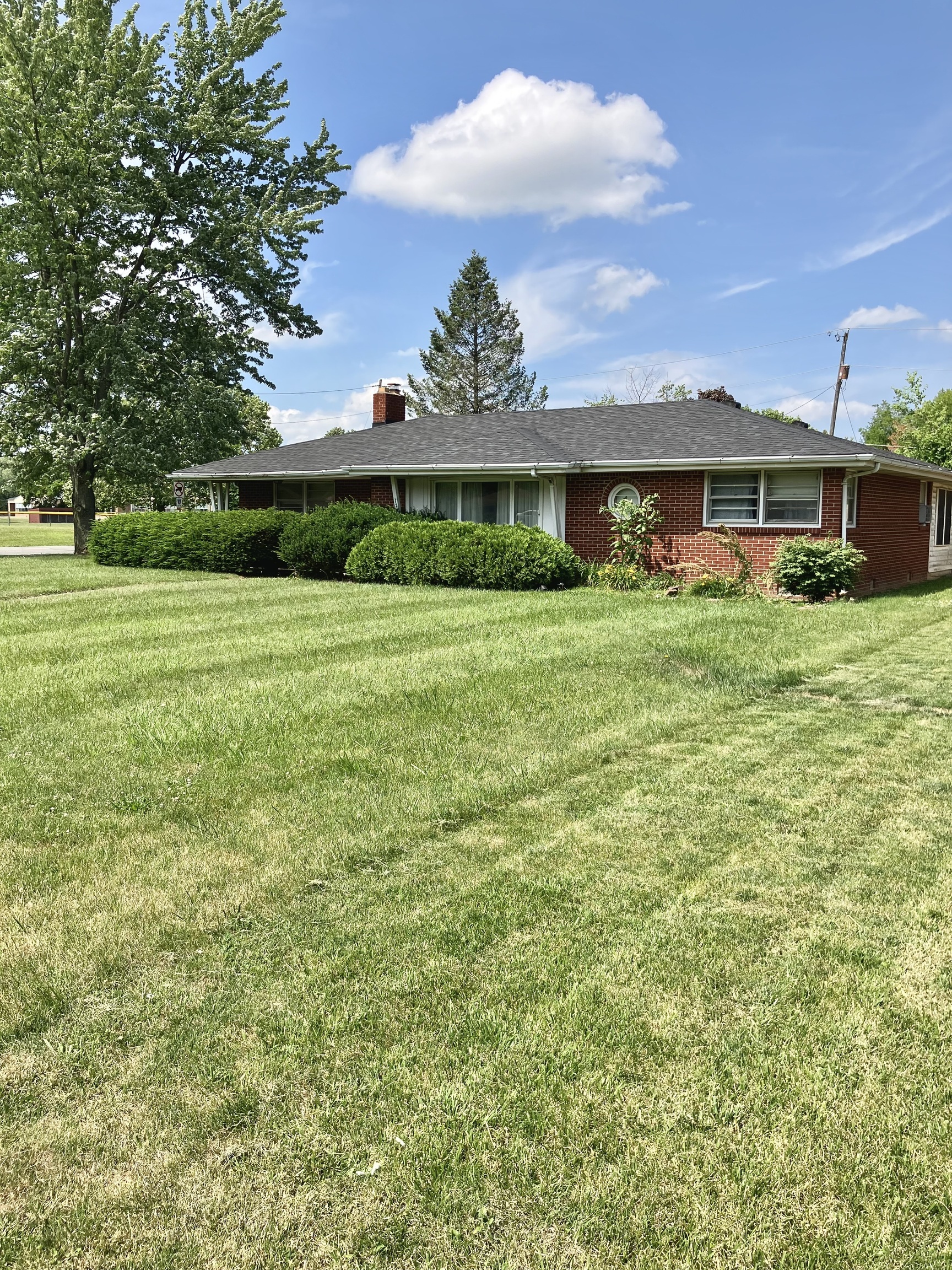725 South Rangeline Road Anderson, IN 46012 - Photo 1 of 15 Gallery Image 1