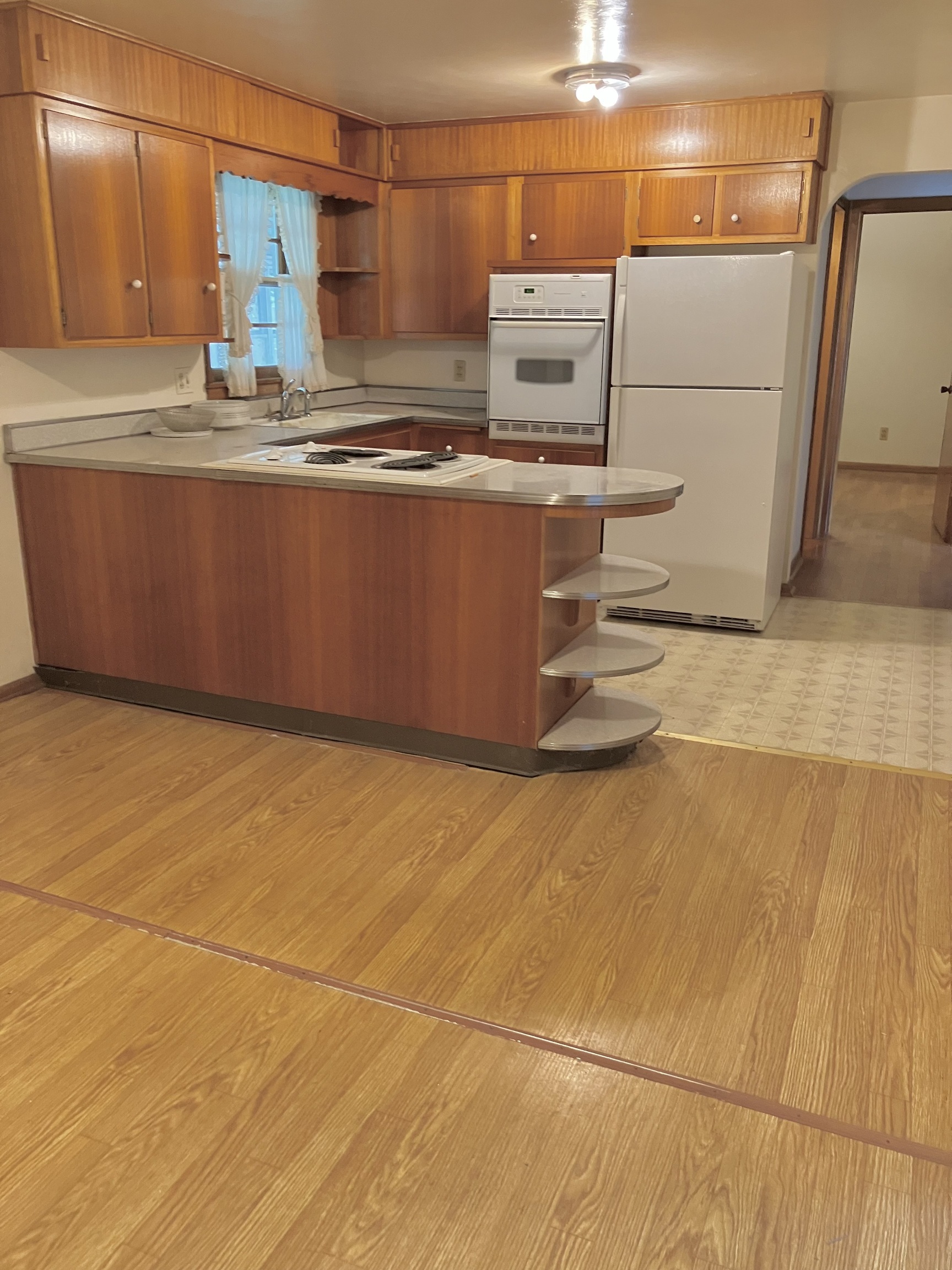 725 South Rangeline Road Anderson, IN 46012 - Photo 4 of 15 Gallery Image 4