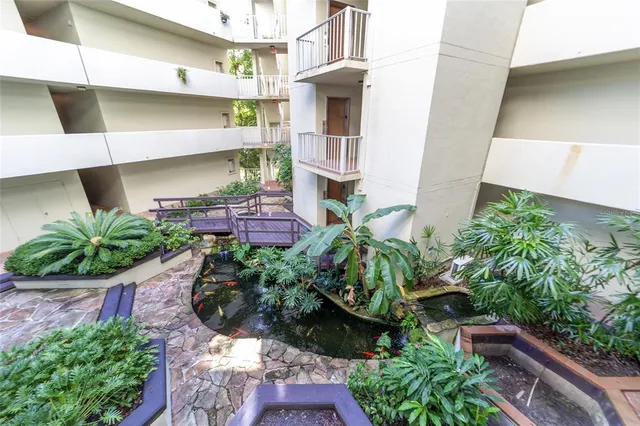 $290,000 | 1717 Northwest 23rd Avenue, Unit 4D, Gainesville, FL 32605