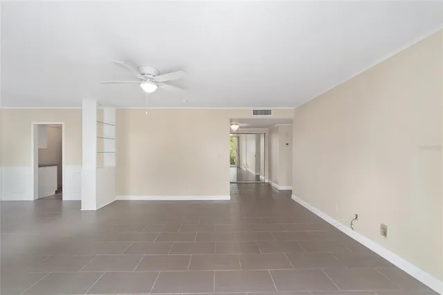$290,000 | 1717 Northwest 23rd Avenue, Unit 4D, Gainesville, FL 32605