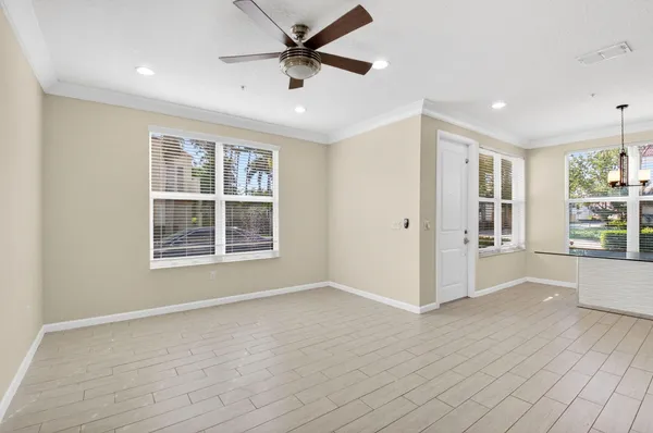 $5,000 | 4920 Northwest 15th Avenue, Boca Raton, FL 33431