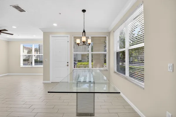 $5,000 | 4920 Northwest 15th Avenue, Boca Raton, FL 33431