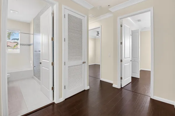 $5,000 | 4920 Northwest 15th Avenue, Boca Raton, FL 33431