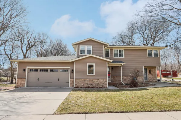 $455,000 | 155 Concord Lane, West Bend, WI 53095