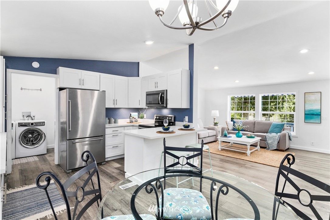2711 South Lake Roesiger Road Snohomish, WA 98290 - Photo 12 of 40