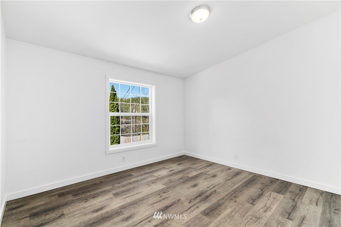 2711 South Lake Roesiger Road Snohomish, WA 98290 - Photo 24 of 40