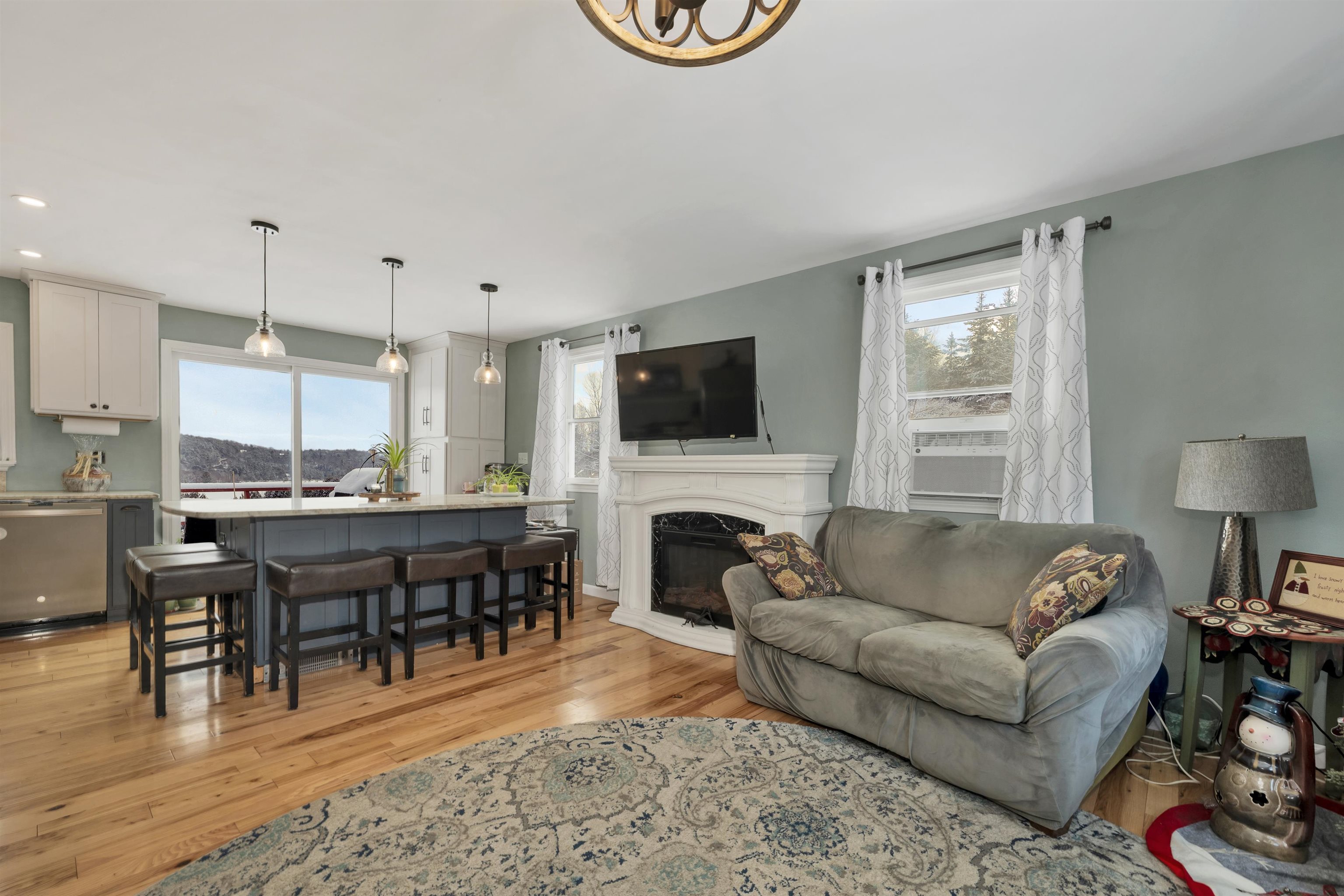 48 Manchester Drive Lebanon, NH 03766 - Photo 21 of 47