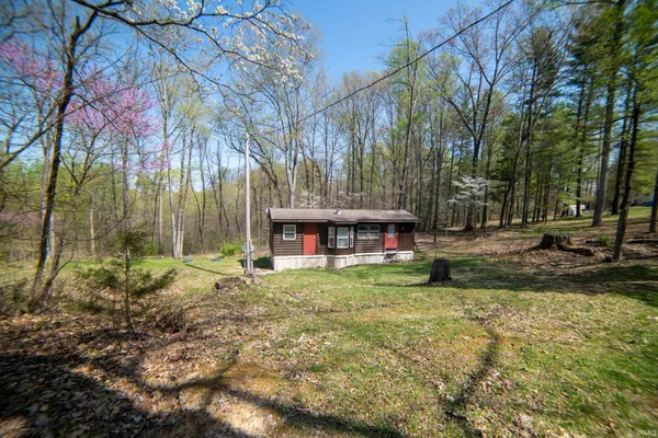 $60,000 | 1423 North Lawrence Hollow Drive, Bloomfield, IN 47424