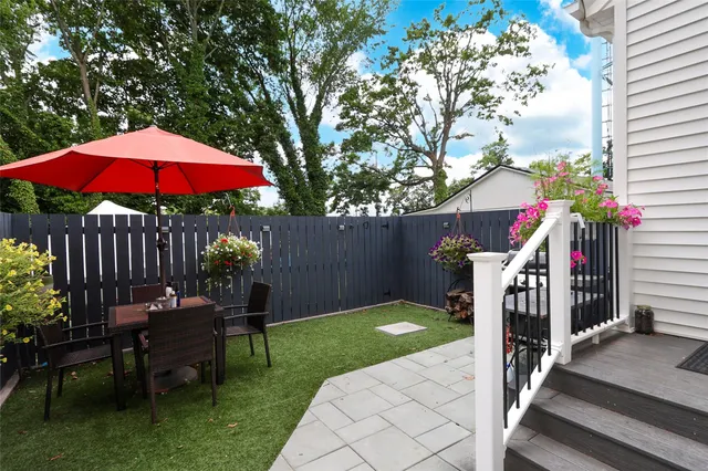 $849,888 | 8 Dumond Place, Glen Head, NY 11545