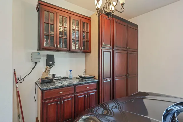 a view of a pathway with a tree