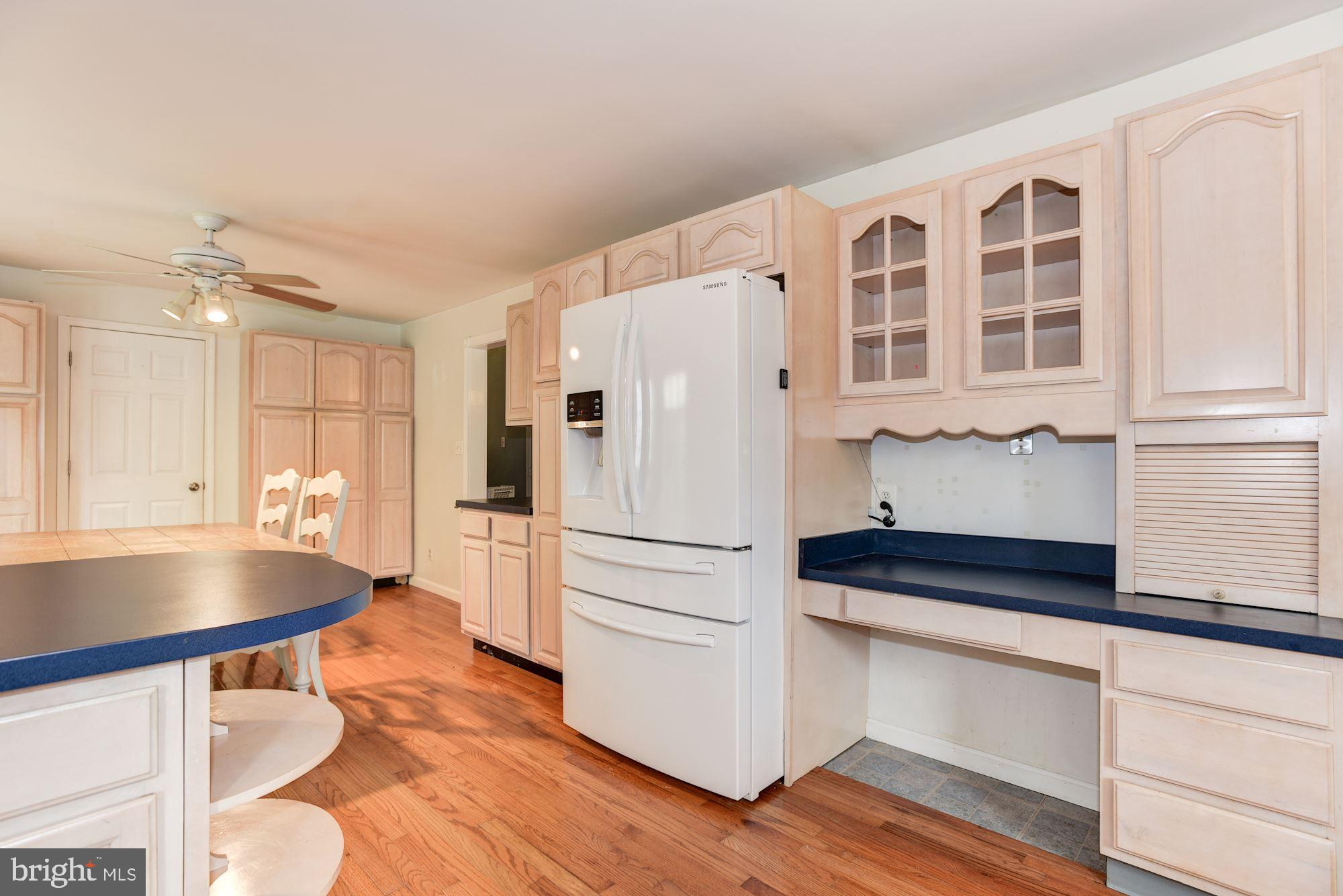 7349 Gaither Road Sykesville, MD 21784 - Photo 7 of 37 Eat-In Kitchen | Planning Station